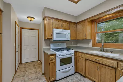 1812 Haller Way, Saint Cloud, MN 56301 - Photo 22