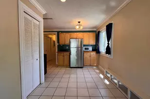 423 W 31st St, Minneapolis, MN 55408 - Photo 16