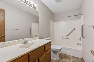 5447 Babcock Trail, Inver Grove Heights, MN 55077 - Photo 16