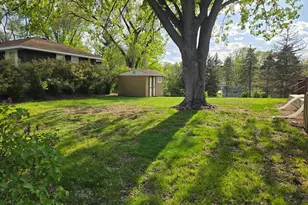 5001 W 108th St, Bloomington, MN 55437 - Photo 14