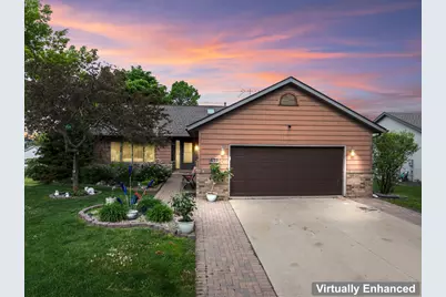 430 2nd Street SE, Plainview, MN 55964 - Photo 2