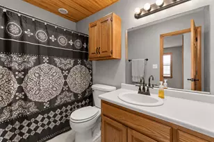 430 2nd St SE, Plainview, MN 55964 - Photo 10