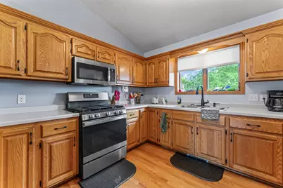 430 2nd Street SE, Plainview, MN 55964 - Photo 8