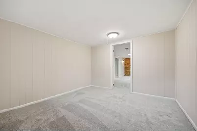 1015 Dionne Street, Roseville, MN 55113 - Photo 26