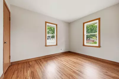1015 Dionne Street, Roseville, MN 55113 - Photo 18