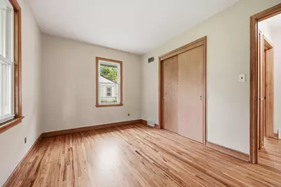1015 Dionne Street, Roseville, MN 55113 - Photo 20