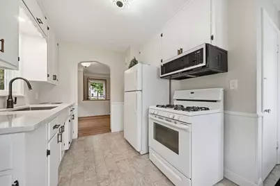 1015 Dionne Street, Roseville, MN 55113 - Photo 14