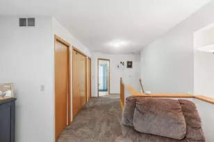 7036 49th St N, Oakdale, MN 55128 - Photo 20