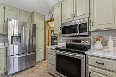 1203 22nd Avenue SW, Austin, MN 55912 - Photo 14