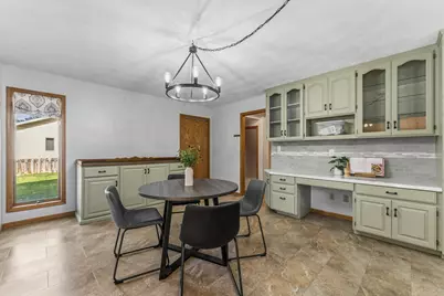1203 22nd Avenue SW, Austin, MN 55912 - Photo 10