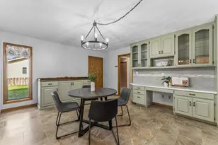 1203 22nd Ave SW, Austin, MN 55912 - Photo 10