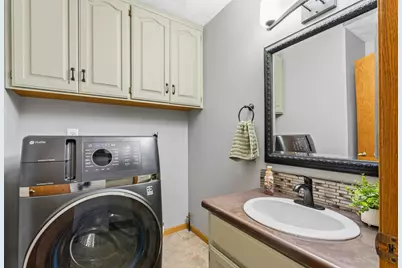 1203 22nd Avenue SW, Austin, MN 55912 - Photo 20
