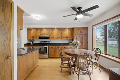 2000 9th Street SW, Austin, MN 55912 - Photo 8