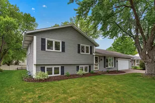 14735 91st Pl N, Maple Grove, MN 55369 - Photo 44