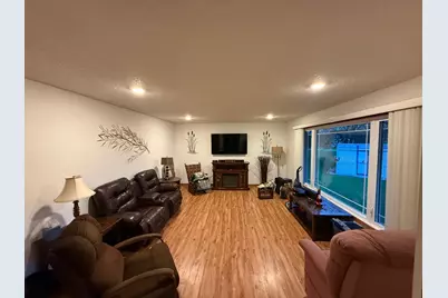 1228 Edgewood Drive, Thief River Falls, MN 56701 - Photo 2
