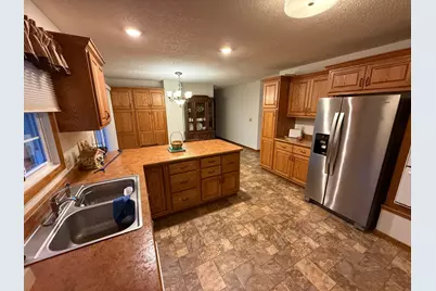1228 Edgewood Drive, Thief River Falls, MN 56701 - Photo 6