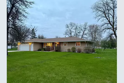 1228 Edgewood Drive, Thief River Falls, MN 56701 - Photo 18