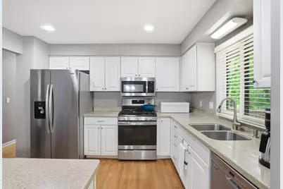 15074 Woodhill Trail, Eden Prairie, MN 55346 - Photo 14