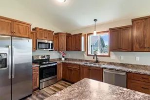 962 York Ct, Brainerd, MN 56401 - Photo 4