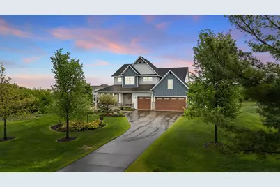 710 Crest Curve, Hudson, WI 54016 - Photo 2