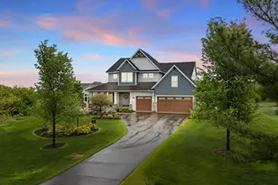 710 Crest Curve, Hudson, WI 54016 - Photo 2