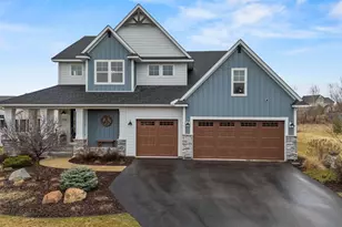 710 Crest Curve, Hudson, WI 54016 - Photo 6