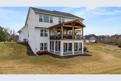 710 Crest Curve, Hudson, WI 54016 - Photo 46