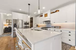 710 Crest Curve, Hudson, WI 54016 - Photo 18