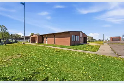 612 N Brown Street, Winthrop, MN 55396 - Photo 26