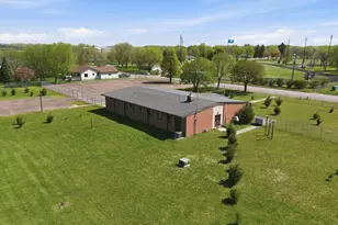 612 N Brown St, Winthrop, MN 55396 - Photo 28