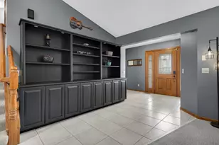 105 Interlachen Rd, Burnsville, MN 55306 - Photo 8