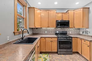3139 2nd Ave S, Minneapolis, MN 55408 - Photo 12