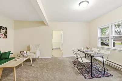 256 Rose Avenue W, Saint Paul, MN 55117 - Photo 8