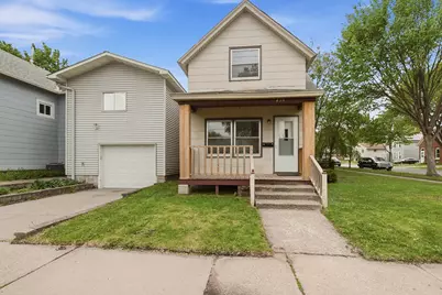 256 Rose Avenue W, Saint Paul, MN 55117 - Photo 1