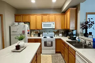 12215 Urbank St NE, Blaine, MN 55449 - Photo 4