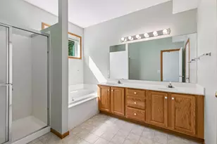 1692 Oakbrooke Way, Eagan, MN 55122 - Photo 24