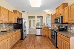 1692 Oakbrooke Way, Eagan, MN 55122 - Photo 14