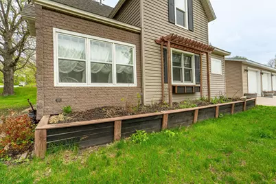 200 5th Avenue SE, Pelican Rapids, MN 56572 - Photo 4