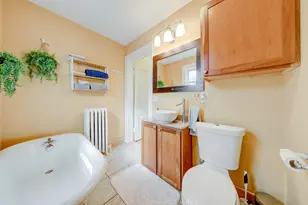 3229 Hennepin Ave S, Minneapolis, MN 55408 - Photo 10