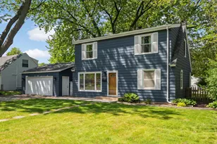 8108 3rd Ave S, Bloomington, MN 55420 - Photo 2