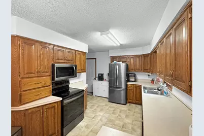 2760 Oak Avenue, Slayton, MN 56172 - Photo 4