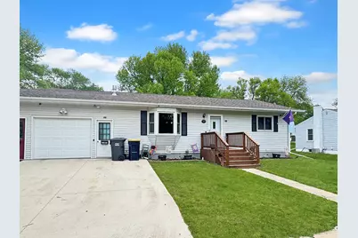 2760 Oak Avenue, Slayton, MN 56172 - Photo 2