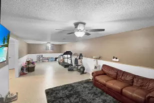 2760 Oak Ave, Slayton, MN 56172 - Photo 10