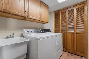 809 Ivy Ln, Eagan, MN 55123 - Photo 22