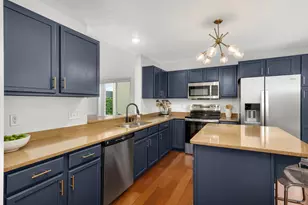 229 Arabian Ave W, Shakopee, MN 55379 - Photo 2