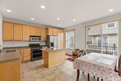8262 Labont Way #5, Eden Prairie, MN 55344 - Photo 12
