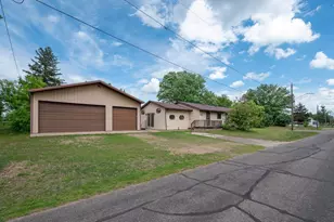 207 Daisy Ave W, Pillager, MN 56473 - Photo 2
