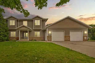 1540 Greenleaf Rd, Owatonna, MN 55060 - Photo 2