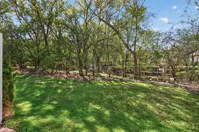 605 Portland Drive E, Burnsville, MN 55337 - Photo 36