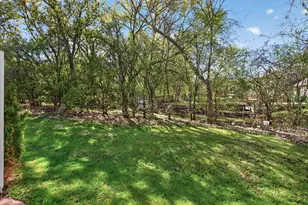 605 Portland Dr E, Burnsville, MN 55337 - Photo 36